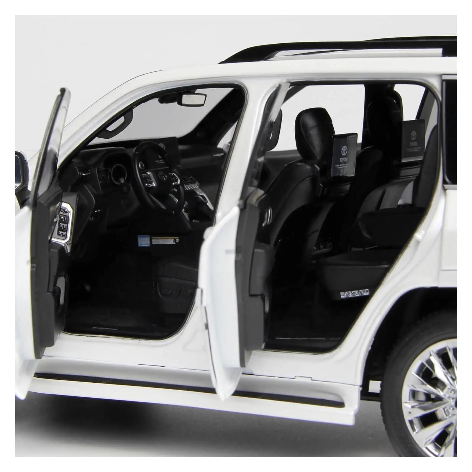 カーコレクション Amazon.com: 1 18 for Toyota Land Cruiser LC300 ZX SUV
